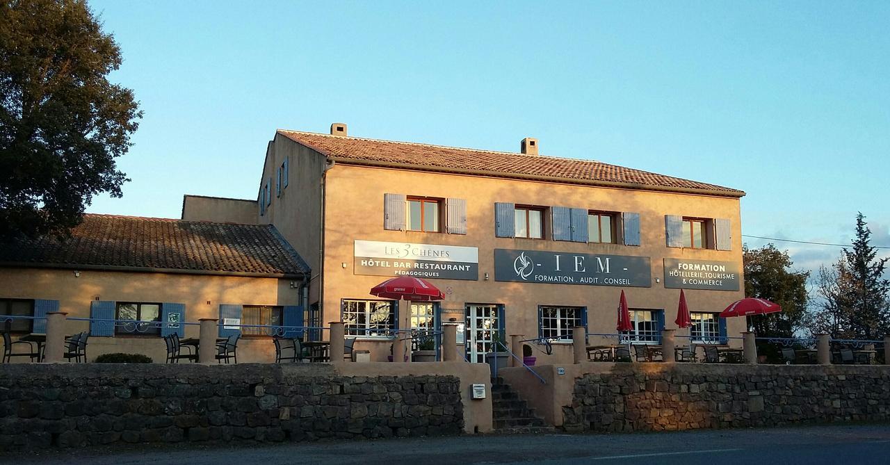 Hotel Restaurant Les 3 Chenes Frejus Exterior photo